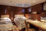 Motor Yacht Donna Del Mare double cabin
